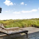 Сasa de vacaciones Aatu - 360m From The Sea By Interhome *