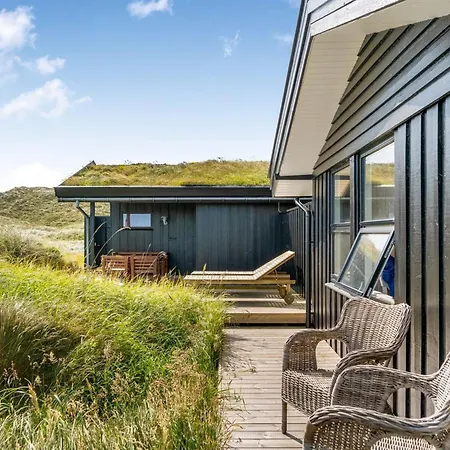 Aatu - 360m From The Sea By Interhome *
