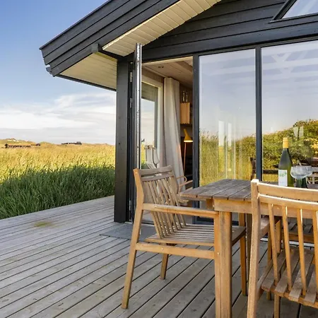 Aatu - 360m From The Sea By Interhome *