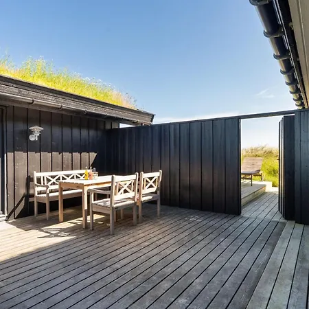 Aatu - 360m From The Sea By Interhome