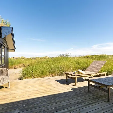 Aatu - 360m From The Sea By Interhome *