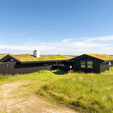 Aatu - 360m From The Sea By Interhome *