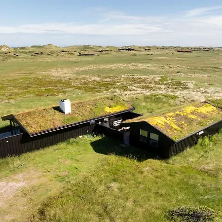 Aatu - 360m From The Sea By Interhome *